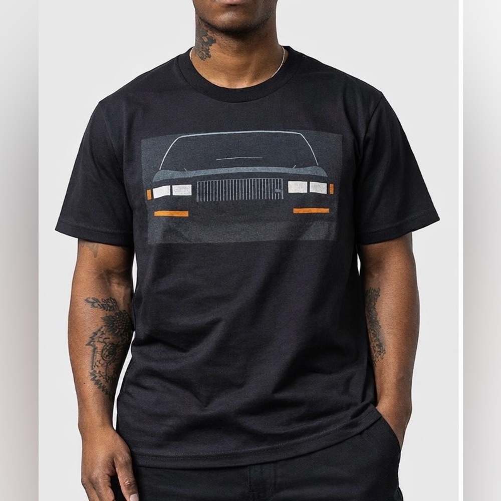 Black Scale x Chad Hasegawa men’s graphic T-Shirt size Small Black Streetwear
